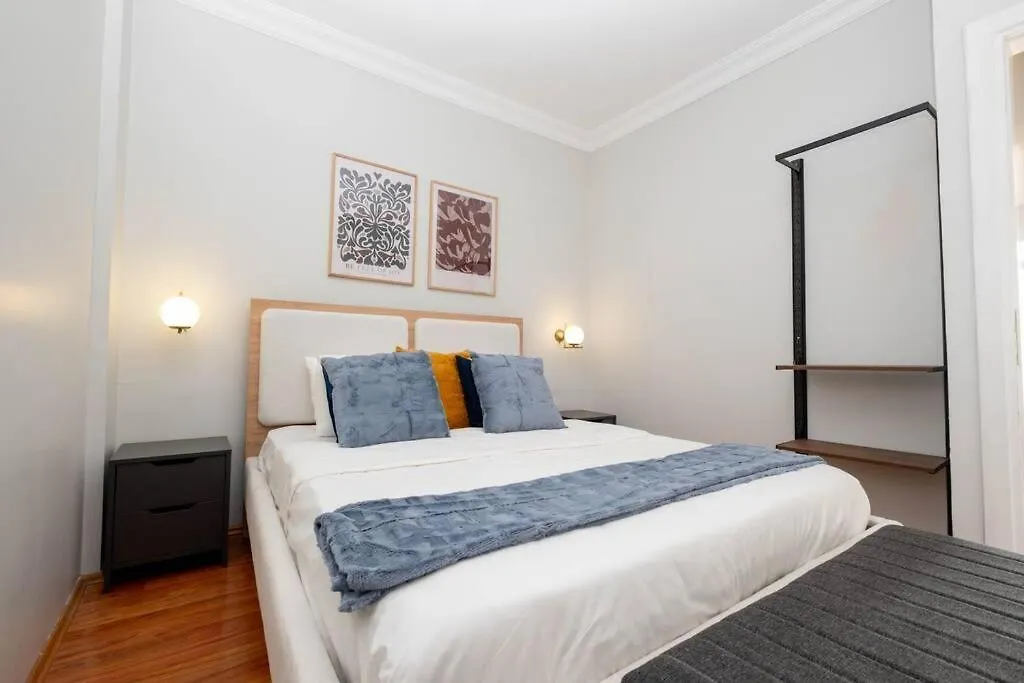 Panoramic Sea And City View Apartment Istanbul