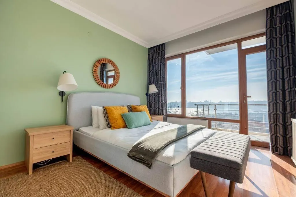 Panoramic Sea And City View Apartment Istanbul